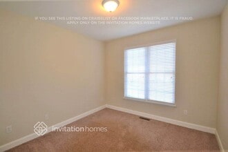 102 Shenandoah Way, Unit 2-208 in Mebane, NC - Foto de edificio - Building Photo