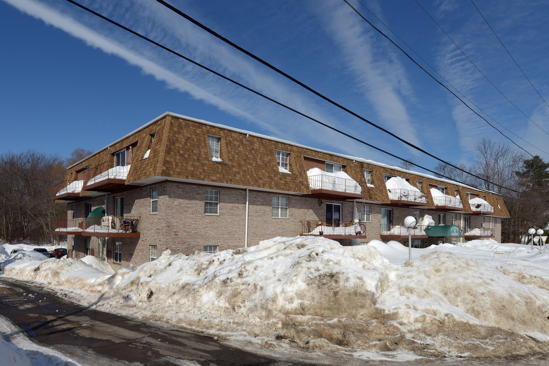 55 Elmwood Park in Quincy, MA - Foto de edificio