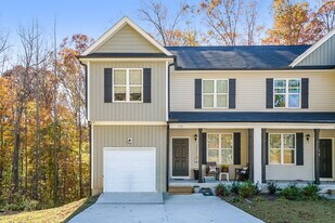 159 Oakdale Ave in Clayton, NC - Building Photo