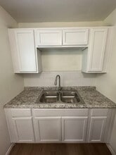 2114 20th St in Lubbock, TX - Building Photo - Building Photo