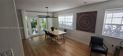 20523 SW 92nd Pl, Unit 3B in Cutler Bay, FL - Foto de edificio - Building Photo