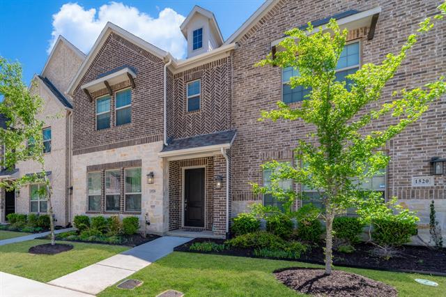 1526 Windermere Wy in Farmers Branch, TX - Building Photo - Building Photo
