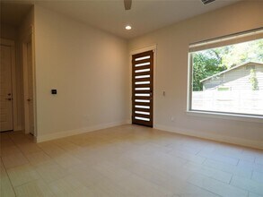 1710 Garden St in Austin, TX - Building Photo - Building Photo