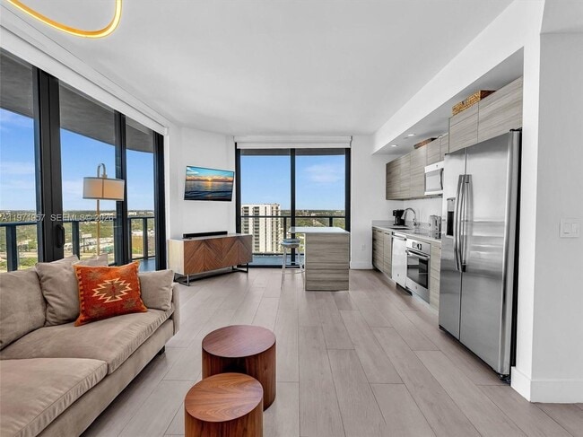 property at 121 NE 34th St