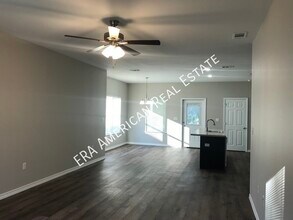 714 Robinson Ave E in Crestview, FL - Building Photo - Building Photo