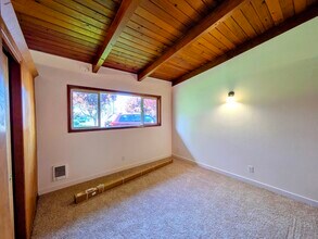 11725 SW 7th St, Unit 11775 in Beaverton, OR - Foto de edificio - Building Photo
