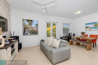 1222 NE 18th Ave in Fort Lauderdale, FL - Building Photo - Building Photo