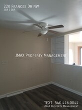 220 Frances Dr NW in Roanoke, VA - Building Photo - Building Photo