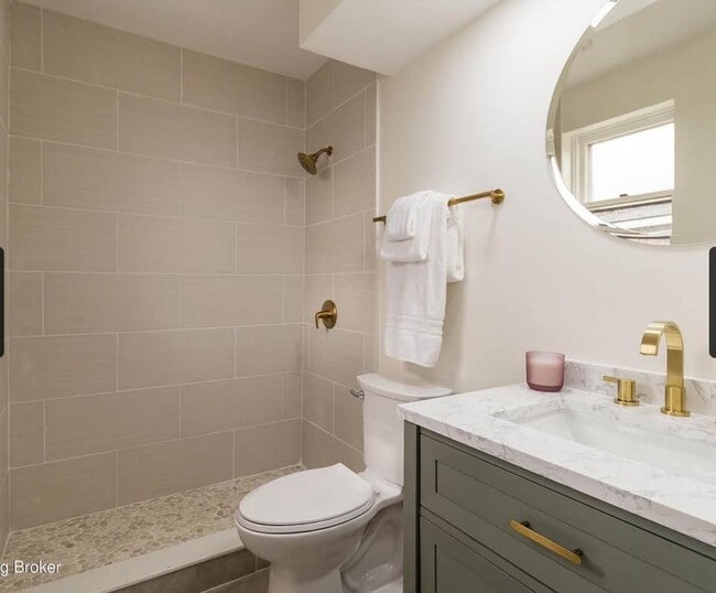 1230 Fischer Ave in Louisville, KY - Building Photo - Building Photo