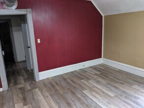 204 S 6th Ave in Wausau, WI - Building Photo - Building Photo