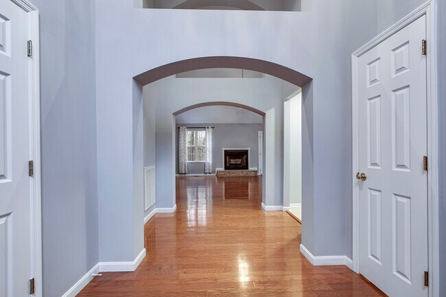 130 Tuhdegwa Way in Loudon, TN - Building Photo - Building Photo