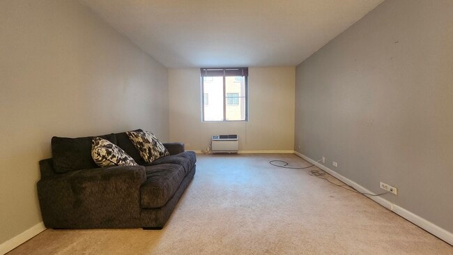 1339 N Dearborn St in Chicago, IL - Building Photo - Building Photo