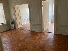 233 Martense St, Unit 2F in Brooklyn, NY - Foto de edificio - Building Photo