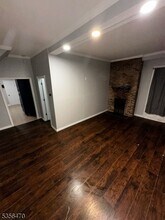 208 E 9th St in Plainfield, NJ - Building Photo - Building Photo
