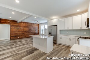 216 Eleanor Ave in San Antonio, TX - Building Photo - Building Photo