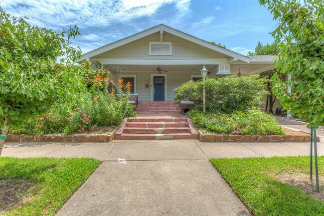 property at 1519 S Norfolk Ave