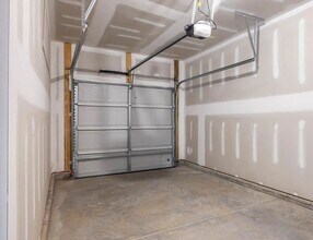 53 Lavender Ln in Clayton, NC - Building Photo - Building Photo