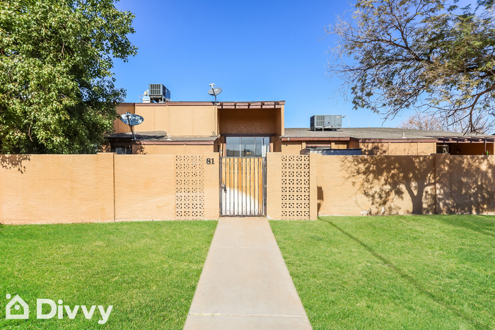 3646 N 67th Ave in Phoenix, AZ - Foto de edificio