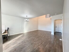 347 W 410 N St in Vineyard, UT - Building Photo - Building Photo