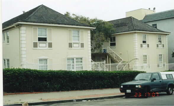 215 Bonair St in La Jolla, CA - Foto de edificio