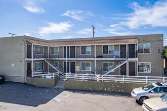 3854 50th St in San Diego, CA - Foto de edificio - Building Photo