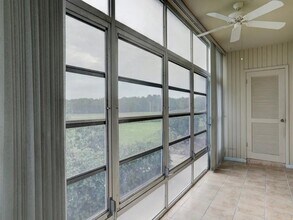 73 Royal Oak Ct in Vero Beach, FL - Building Photo - Building Photo
