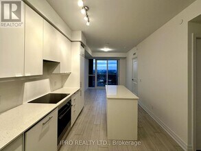 30-3830 Elm Dr W in Mississauga, ON - Building Photo - Building Photo