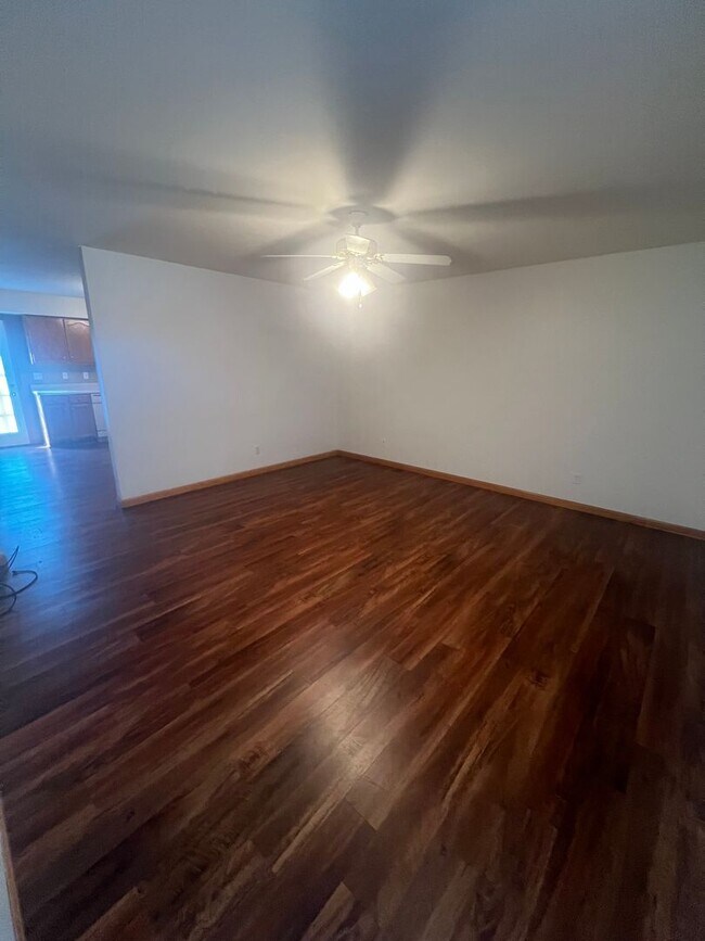 71 Gilliam Ct in Chatham, IL - Building Photo - Building Photo