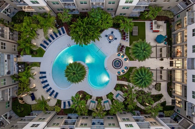 Juno Winter Park in Winter Park, FL - Building Photo - Building Photo