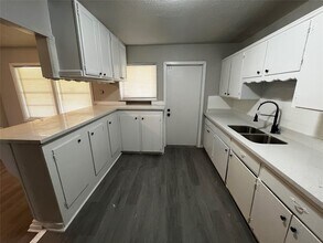 5727 Doolittle Blvd in Houston, TX - Building Photo - Building Photo