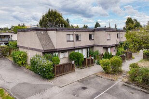 Grandview Gardens in Vancouver, BC - Building Photo