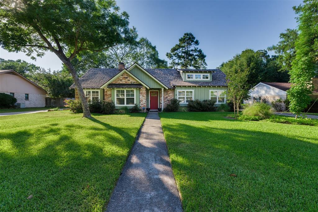 1207 Calderwood Dr in Houston, TX - Foto de edificio