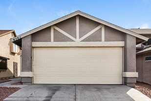 4361 Faberge Ave in Las Vegas, NV - Building Photo