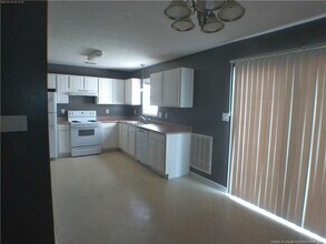 810 Lewis St in Fayetteville, NC - Building Photo - Building Photo