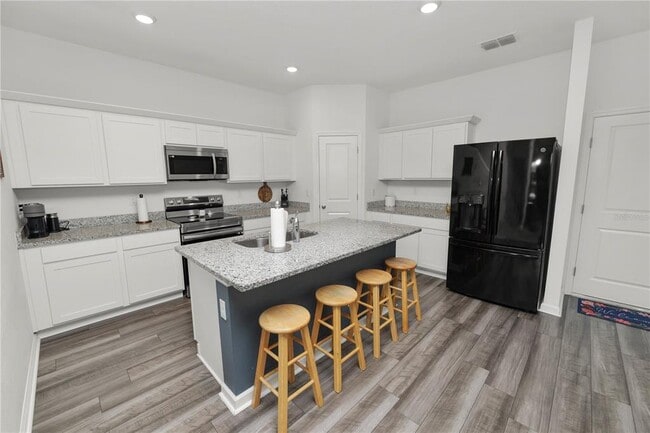 11530 Adam Lee Wy in Dade City, FL - Building Photo - Building Photo