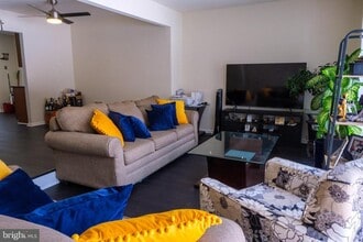 37 Joyceton Way in Upper Marlboro, MD - Building Photo - Building Photo