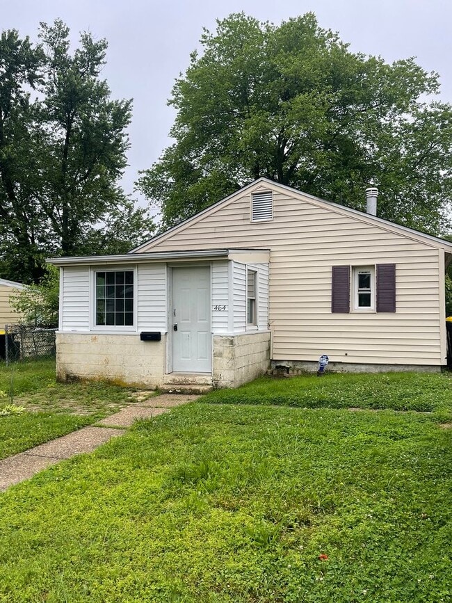 property at 464 Robinson Dr