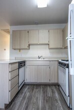 8100 E Lakeshore Dr in Prescott Valley, AZ - Building Photo - Building Photo