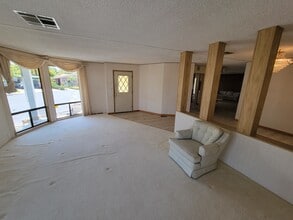 18 Tahquitz Ct in Camarillo, CA - Building Photo - Building Photo