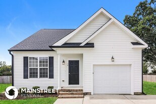 58 Magnolia Vine Ln in Smithfield, NC - Building Photo