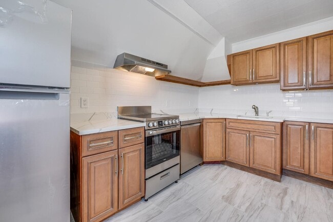 property at 304 Fulton Ave