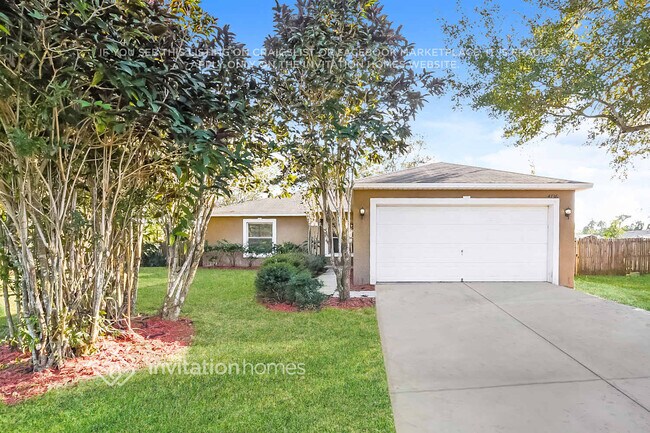 property at 4736 Robin Dr