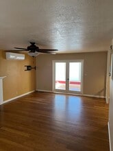 1090 W Lava Ln in Flagstaff, AZ - Foto de edificio - Building Photo