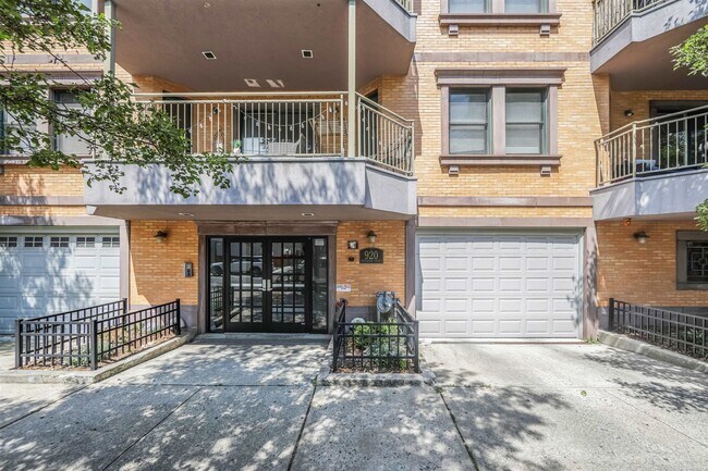 920 Jefferson St in Hoboken, NJ - Building Photo - Building Photo
