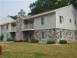 Majestic Pines in Baldwin, MI - Building Photo