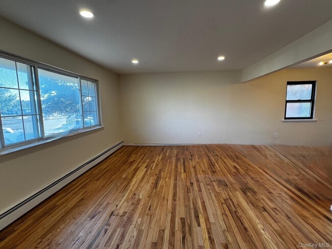 619 E Park Ave in Long Beach, NY - Building Photo - Building Photo