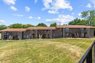 Townway Place in Danville, IL - Building Photo - Building Photo