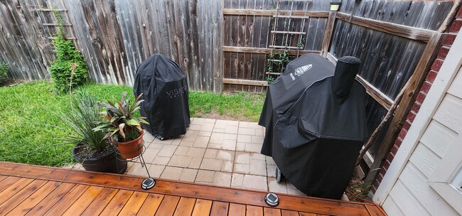 13027 5 Brooks in Helotes, TX - Building Photo - Building Photo