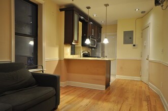 102 Norfolk St in New York, NY - Building Photo - Floor Plan