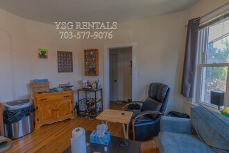 364 Highland Ave, Unit #1 in Somerville, MA - Foto de edificio - Building Photo